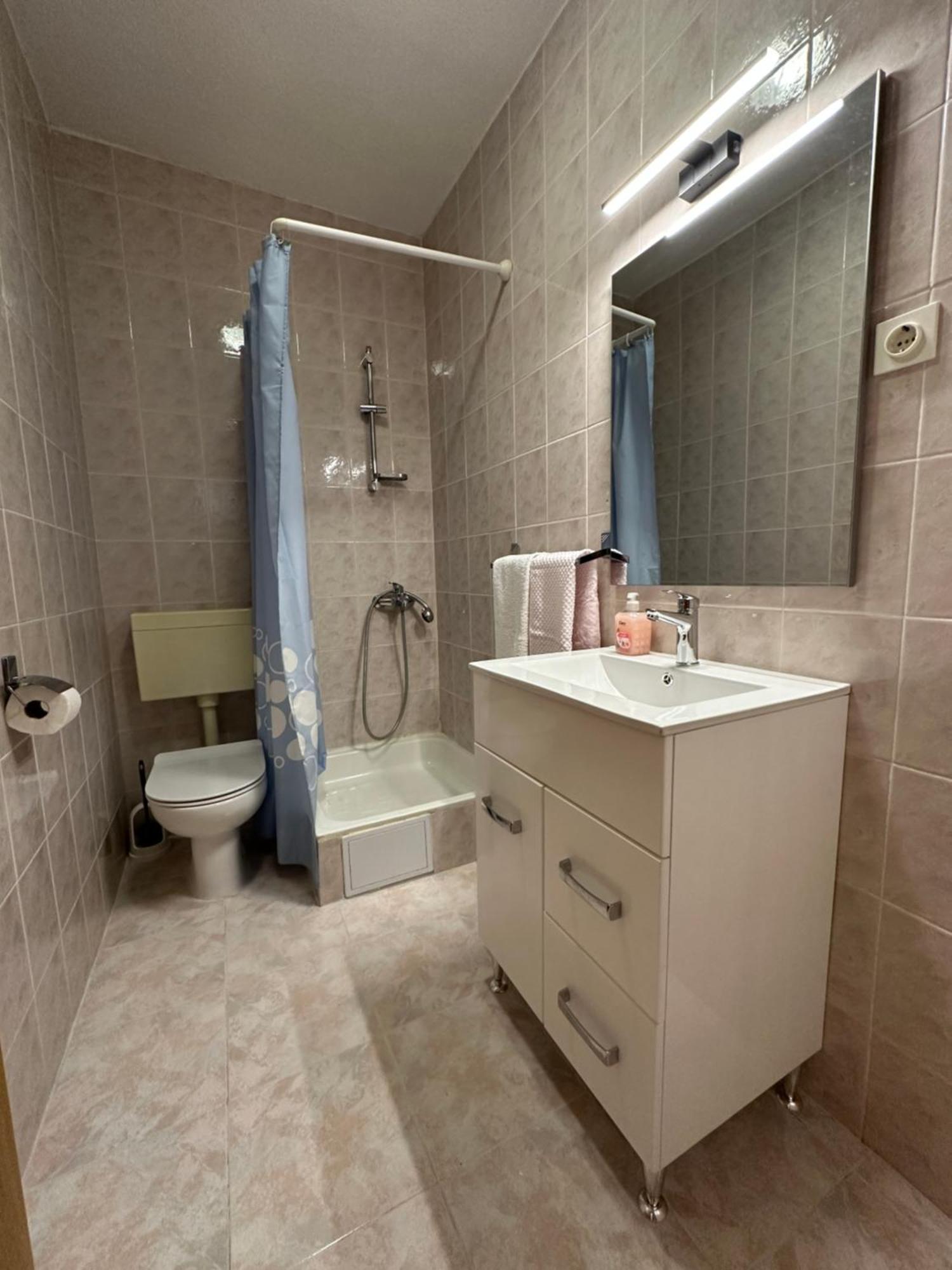 Apartmani Jurica I Ankica Brela Εξωτερικό φωτογραφία