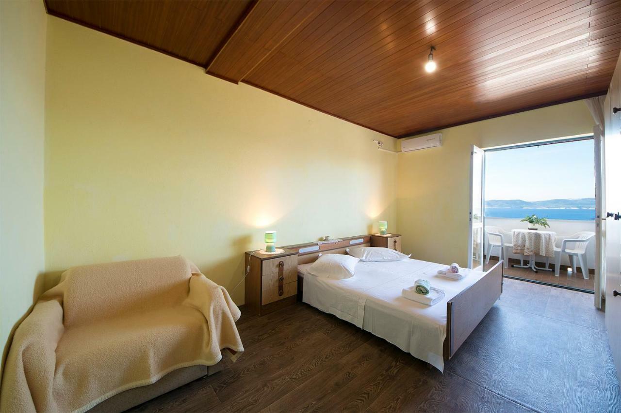 Apartmani Jurica I Ankica Brela Εξωτερικό φωτογραφία